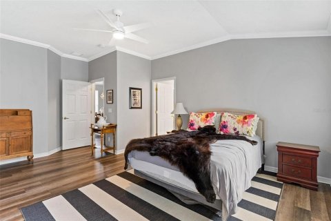 House in Tavares, Florida 2 bedrooms, 170.38 sq.m. № 1820636 - photo 27