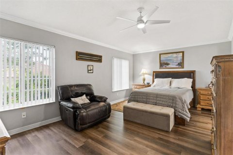 House in Tavares, Florida 2 bedrooms, 170.38 sq.m. № 1820636 - photo 19