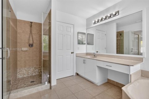 Villa ou maison à louer à Miramar, Floride: 4 chambres, 209.96 m2 № 2076505 - photo 27