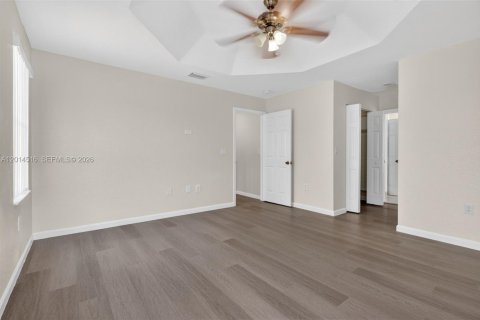 Villa ou maison à louer à Miramar, Floride: 4 chambres, 209.96 m2 № 2076505 - photo 23