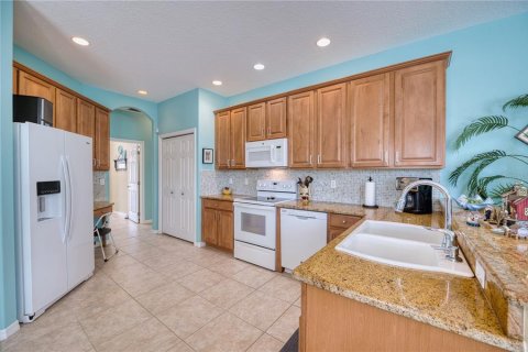 House in Palmetto, Florida 4 bedrooms, 206.15 sq.m. № 1517549 - photo 24