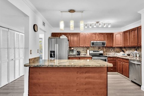 Copropriété à louer à Aventura, Floride: 3 chambres, 128.21 m2 № 1999528 - photo 3