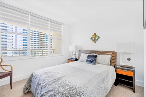 Снять в аренду кондоминиум в Майами-Бич, Флорида 2 спальни, 110.55м2, № 1975682 - фото 14