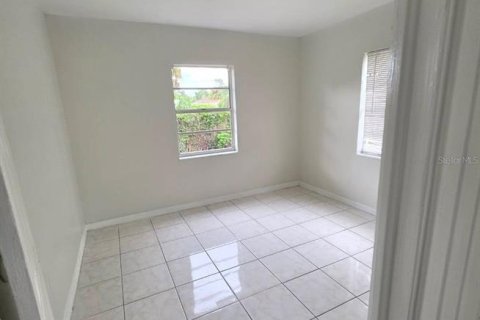 Villa ou maison à louer à Tampa, Floride: 1 chambre, 88.26 m2 № 2406320 - photo 7