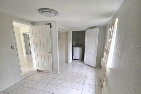 Villa ou maison à louer à Tampa, Floride: 1 chambre, 88.26 m2 № 2406320 - photo 5