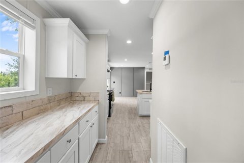 House in Lake City, Florida 3 bedrooms, 118.91 sq.m. № 2393830 - photo 15