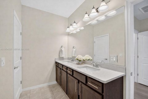 Touwnhouse à vendre à Lake Worth, Floride: 3 chambres, 176.05 m2 № 2009545 - photo 28