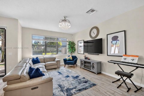 Touwnhouse à vendre à Lake Worth, Floride: 3 chambres, 176.05 m2 № 2009545 - photo 14