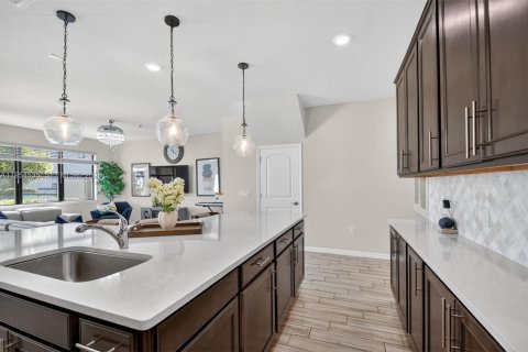 Touwnhouse à vendre à Lake Worth, Floride: 3 chambres, 176.05 m2 № 2009545 - photo 7