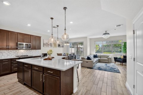 Touwnhouse à vendre à Lake Worth, Floride: 3 chambres, 176.05 m2 № 2009545 - photo 5