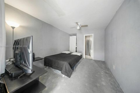 Villa ou maison à vendre à Miramar, Floride: 3 chambres, 129.04 m2 № 2004841 - photo 22