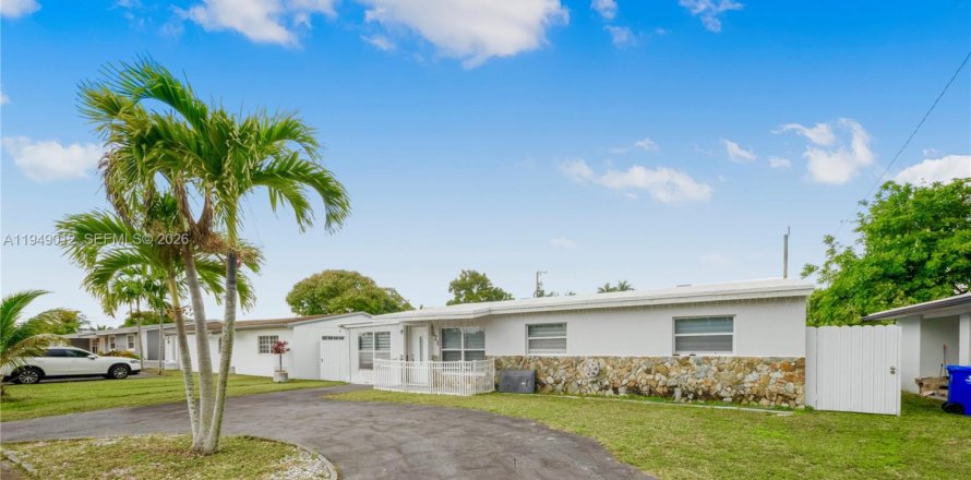 Villa ou maison à Miramar, Floride 3 chambres, 129.04 m2 № 2004841