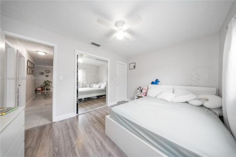 Villa ou maison à vendre à Miramar, Floride: 3 chambres, 129.04 m2 № 2004841 - photo 13