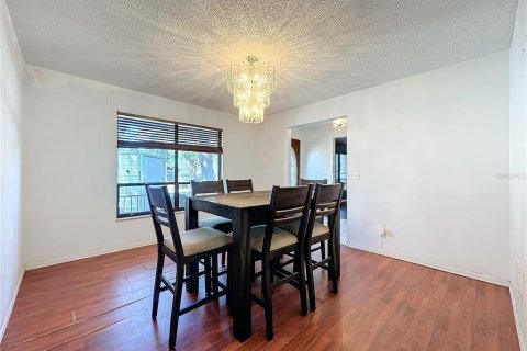 Villa ou maison à vendre à Longwood, Floride: 4 chambres, 235.79 m2 № 1721242 - photo 25