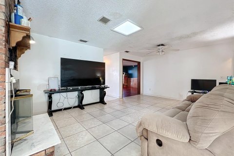 Villa ou maison à vendre à Longwood, Floride: 4 chambres, 235.79 m2 № 1721242 - photo 29