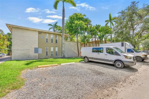 Купить кондоминиум в Саут-Майами, Флорида 1 спальня, 47.38м2, № 1980209 - фото 24