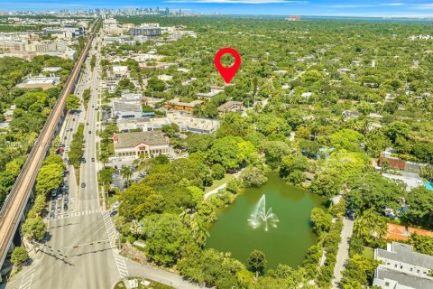 Купить кондоминиум в Саут-Майами, Флорида 1 спальня, 47.38м2, № 1980209 - фото 1