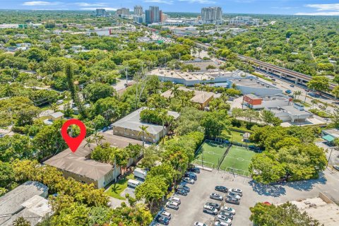 Купить кондоминиум в Саут-Майами, Флорида 1 спальня, 47.38м2, № 1980209 - фото 9