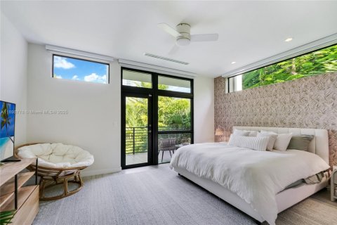 Townhouse in Miami, Florida 3 bedrooms, 168.8 sq.m. № 1944489 - photo 8