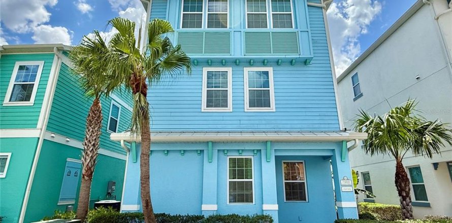 House in Kissimmee, Florida 4 bedrooms, 208.1 sq.m. № 1632202