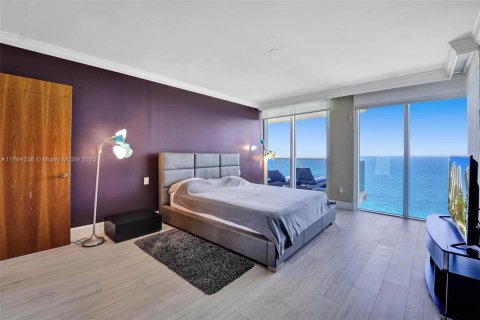 Condo in Sunny Isles Beach, Florida, 3 bedrooms  № 1575364 - photo 3