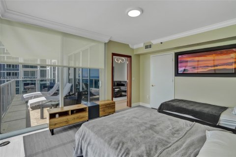 Condo in Sunny Isles Beach, Florida, 3 bedrooms  № 1575364 - photo 19