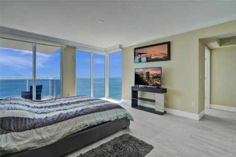 Condo in Sunny Isles Beach, Florida, 3 bedrooms  № 1575364 - photo 18