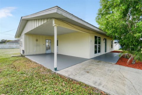 Casa en venta en Port St. Lucie, Florida, 2 dormitorios, 83.61 m2 № 2187320 - foto 5