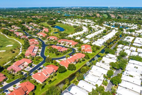 Casa en alquiler en Palm Beach Gardens, Florida, 3 dormitorios, 148.64 m2 № 1217176 - foto 1