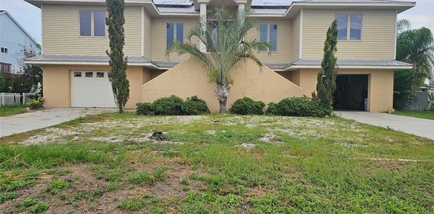 Casa en Ruskin, Florida 3 dormitorios, 252.6 m2 № 2313073