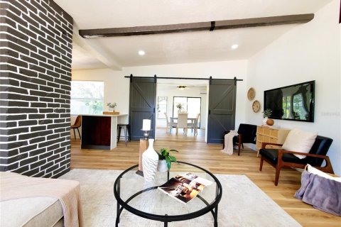 House in Clearwater, Florida 3 bedrooms, 124.3 sq.m. № 1803154 - photo 6