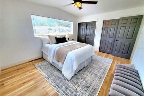 House in Clearwater, Florida 3 bedrooms, 124.3 sq.m. № 1803154 - photo 23