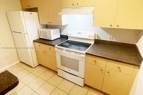 Copropriété à louer à West Palm Beach, Floride: 2 chambres, 86.03 m2 № 1820230 - photo 4