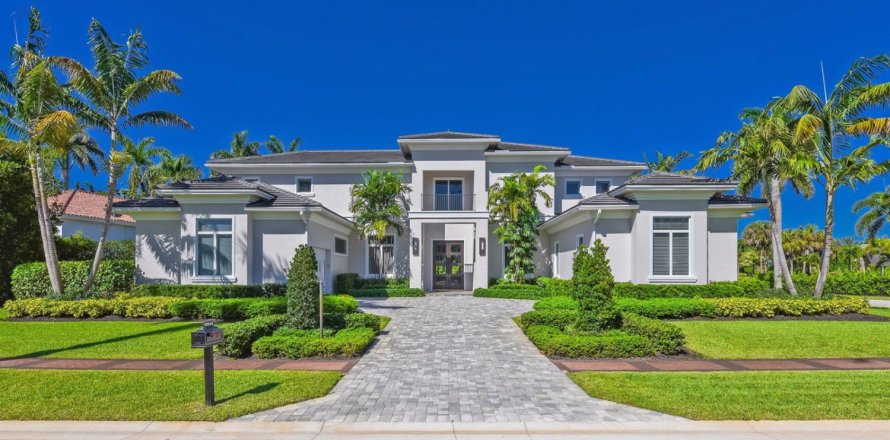 House in Boca Raton, Florida 5 bedrooms, 592.72 sq.m. № 2175921