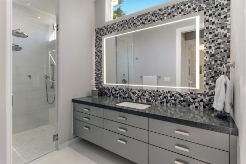 House in Boca Raton, Florida 5 bedrooms, 592.72 sq.m. № 2175921 - photo 27