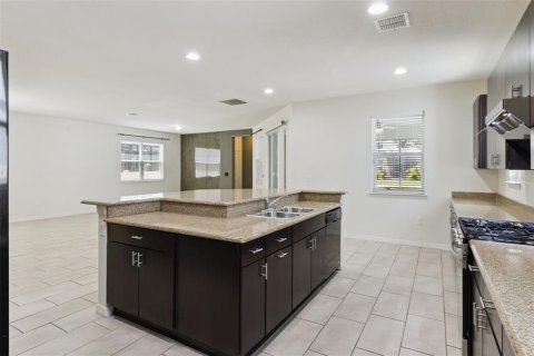 Casa en venta en Winter Garden, Florida, 5 dormitorios, 320.33 m2 № 2134349 - foto 12