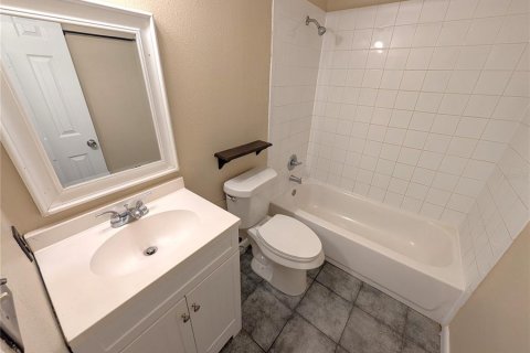 Appartement à louer à Tampa, Floride: 2 chambres, 65.22 m2 № 2329541 - photo 10