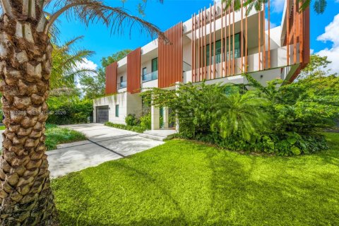 Купить виллу или дом в Майами, Флорида 6 спален, 539.2м2, № 2049187 - фото 4