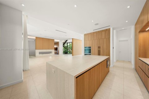 Купить виллу или дом в Майами, Флорида 6 спален, 539.2м2, № 2049187 - фото 24