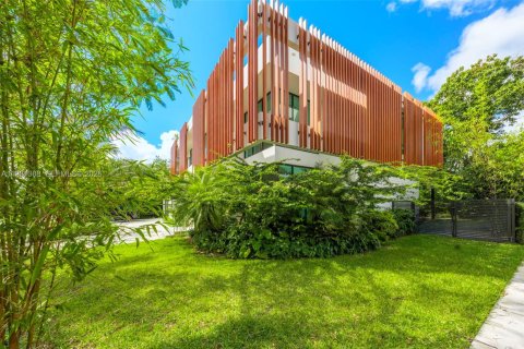 Купить виллу или дом в Майами, Флорида 6 спален, 539.2м2, № 2049187 - фото 5