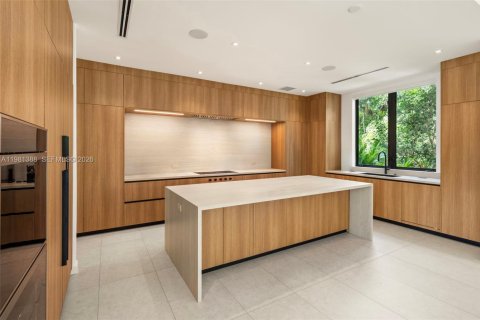 Купить виллу или дом в Майами, Флорида 6 спален, 539.2м2, № 2049187 - фото 18