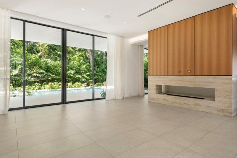 Купить виллу или дом в Майами, Флорида 6 спален, 539.2м2, № 2049187 - фото 15