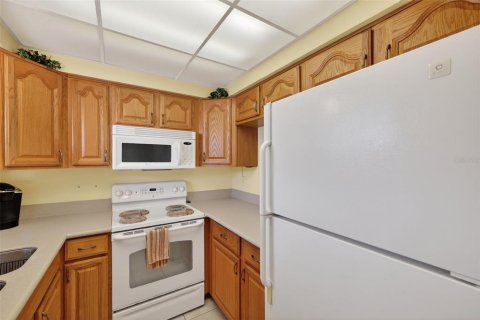 Купить кондоминиум в Брейдентон, Флорида 3 комнаты, 67.35м2, № 2093745 - фото 11