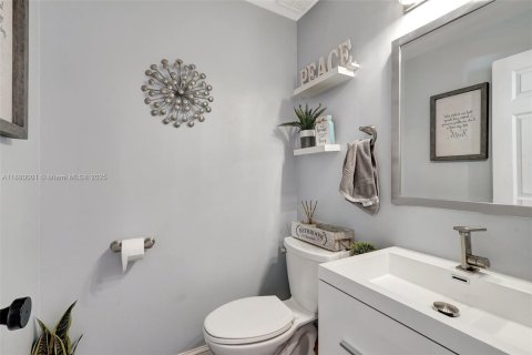 Villa ou maison à vendre à Plantation, Floride: 3 chambres, 138.8 m2 № 1981390 - photo 17