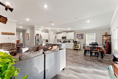 Casa en venta en Palm Coast, Florida, 4 dormitorios, 189.71 m2 № 1903751 - foto 8