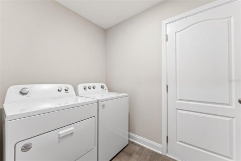 Casa en venta en Palm Coast, Florida, 4 dormitorios, 189.71 m2 № 1903751 - foto 26