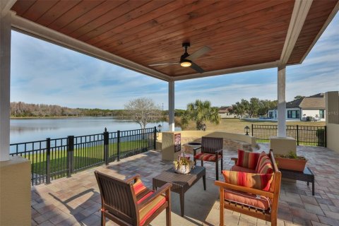 House in Odessa, Florida 5 bedrooms, 343.65 sq.m. № 2110874 - photo 8