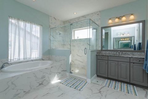 Casa en venta en Winter Garden, Florida, 4 dormitorios, 260.03 m2 № 1530187 - foto 24