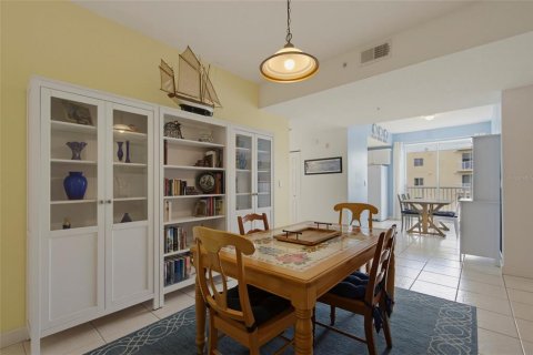 Condominio en venta en Orlando, Florida, 3 dormitorios, 217.86 m2 № 2157383 - foto 28