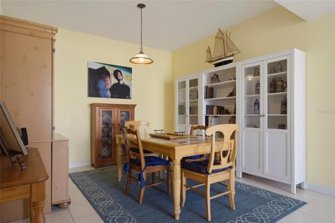 Condominio en venta en Orlando, Florida, 3 dormitorios, 217.86 m2 № 2157383 - foto 27